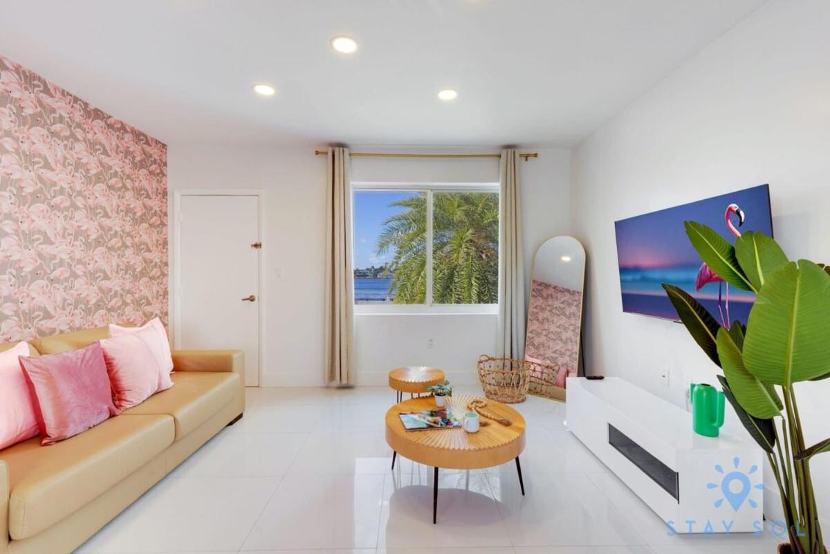 Free Parking, Bay View, Pool, Step To Beach Hollywood Eksteriør billede
