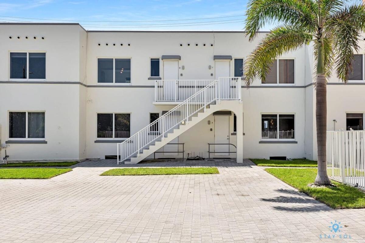 Free Parking, Bay View, Pool, Step To Beach Hollywood Eksteriør billede