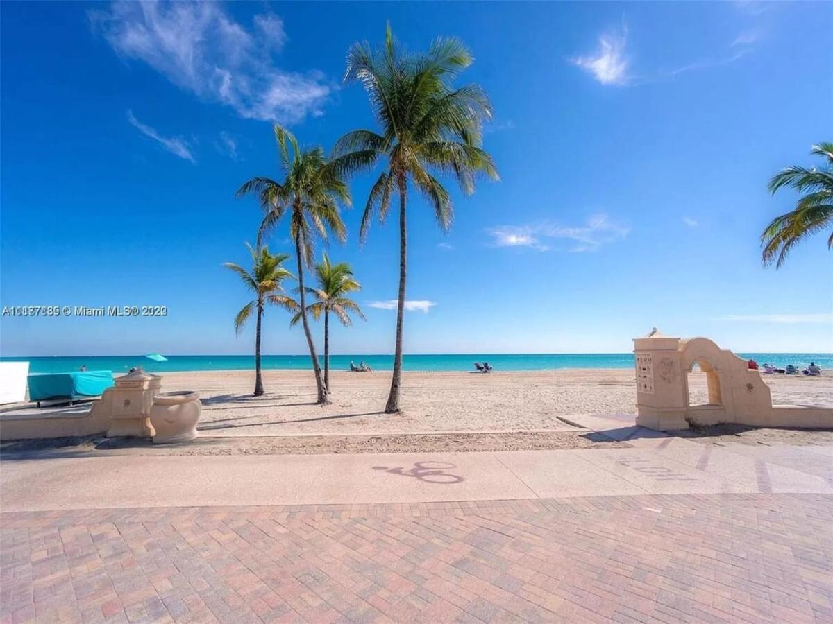 Free Parking, Bay View, Pool, Step To Beach Hollywood Eksteriør billede