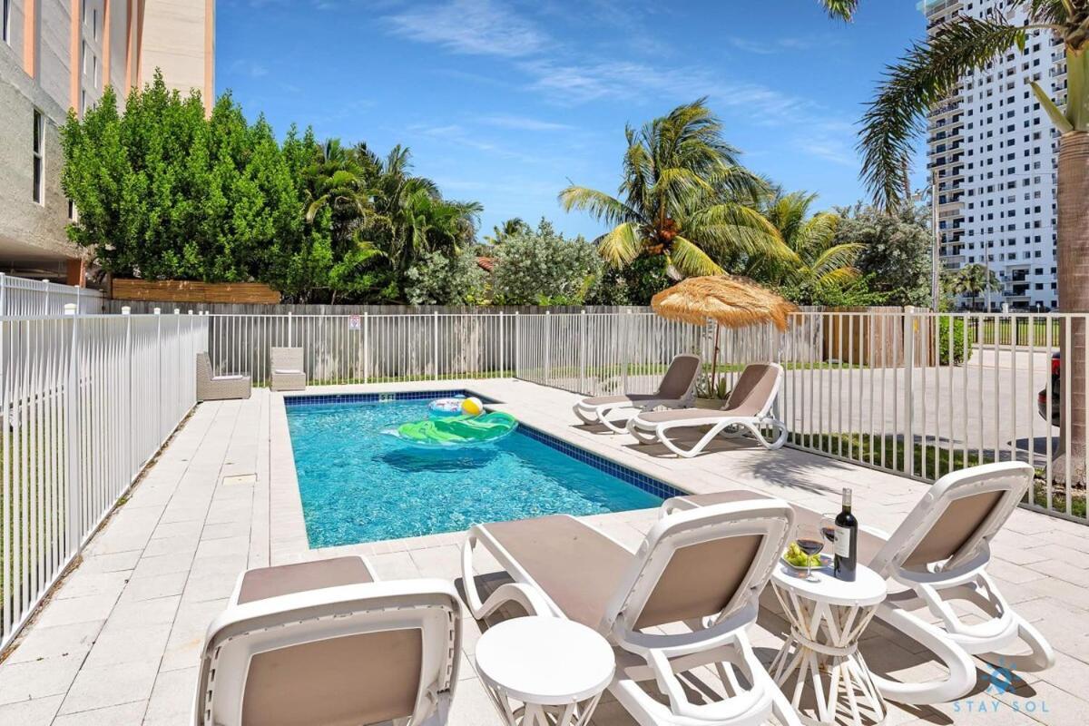 Free Parking, Bay View, Pool, Step To Beach Hollywood Eksteriør billede