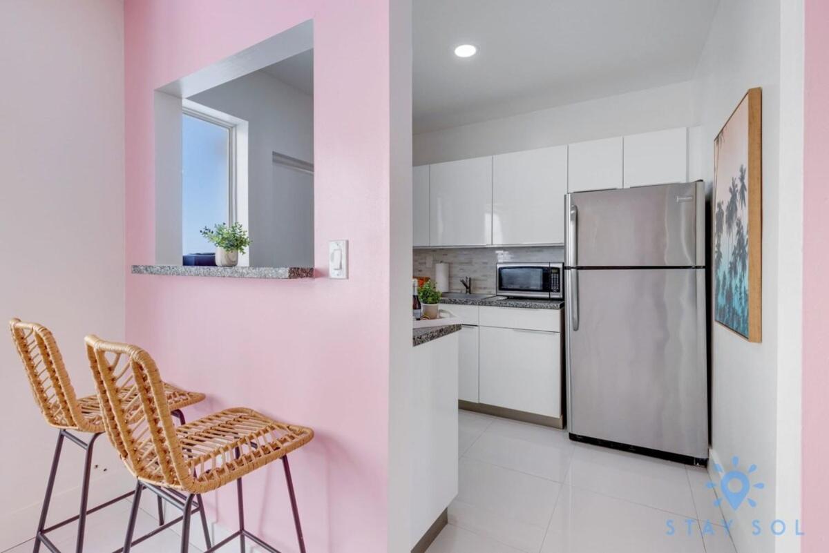 Free Parking, Bay View, Pool, Step To Beach Hollywood Eksteriør billede